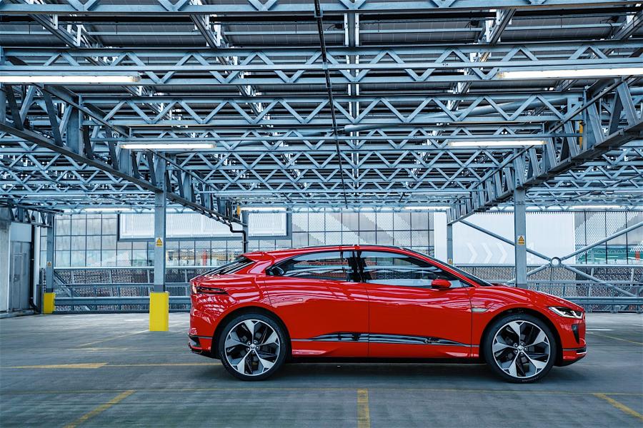 jaguar-i-pace-the-future-of-electric-motoring-hits-the-streets_47.jpg