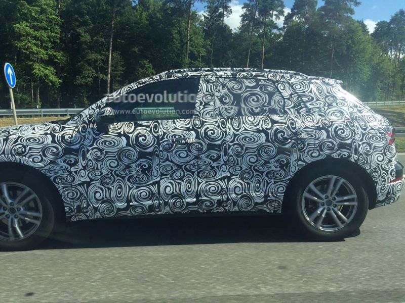 2018-audi-q3-spied-with-significantly-less-camo-over-its-production-ready-body_5.jpg