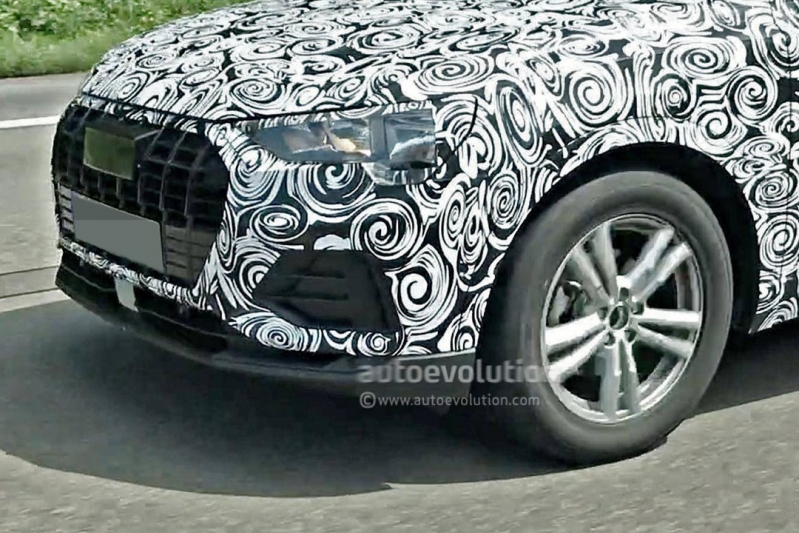 2018-audi-q3-spied-with-significantly-less-camo-over-its-production-ready-body_10.jpg