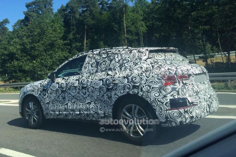 2018-audi-q3-spied-with-significantly-less-camo-over-its-production-ready-body_2.jpg