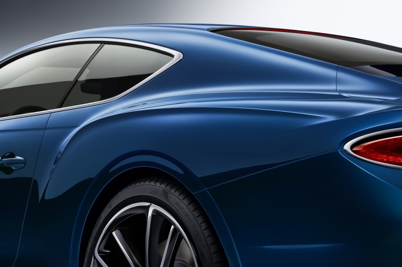 2018-Bentley-Continental-GT-27.jpg