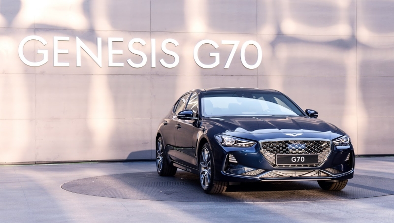 Genesis-G70-3.jpg