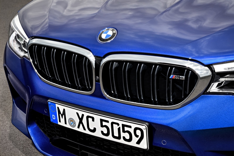 BMW-M5-34.jpg