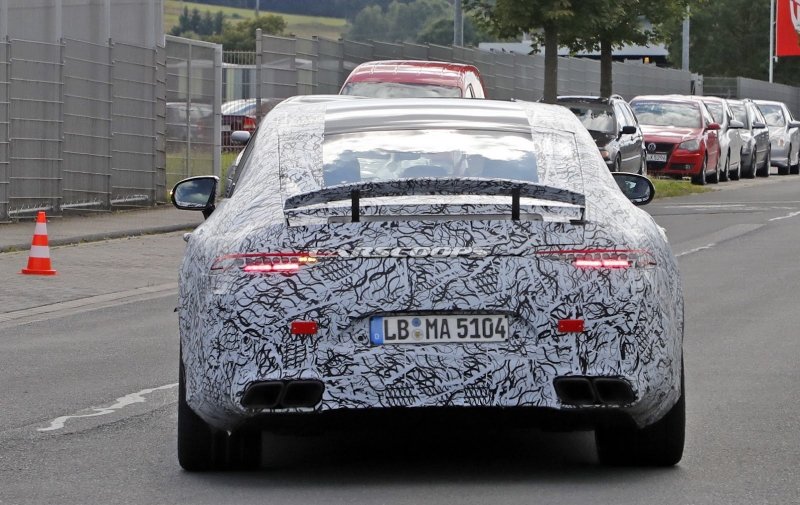 mercedes-amg-gt4-spied-in-out-13.jpg