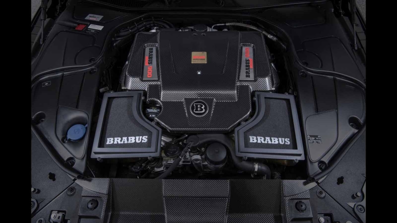 brabus-900-rocket-cabrio-gets-to-217-mph-is-the-fastest-four-seat-convertible_2.jpg