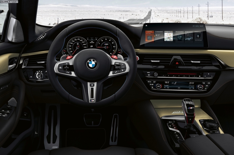 2019-BMW-M5-Edition-35-Jahre-Interieur-Aluminium-Carbonstruktur-Gold-01.jpg